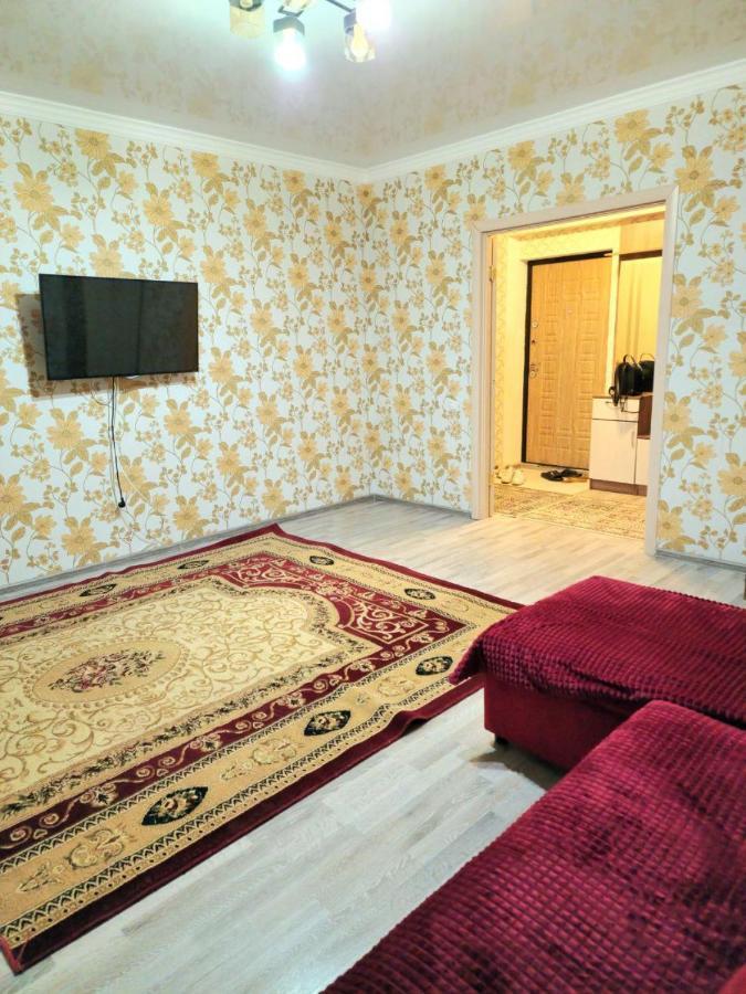 Уютная Квартира Комфорт Класса74 Astana Bagian luar foto