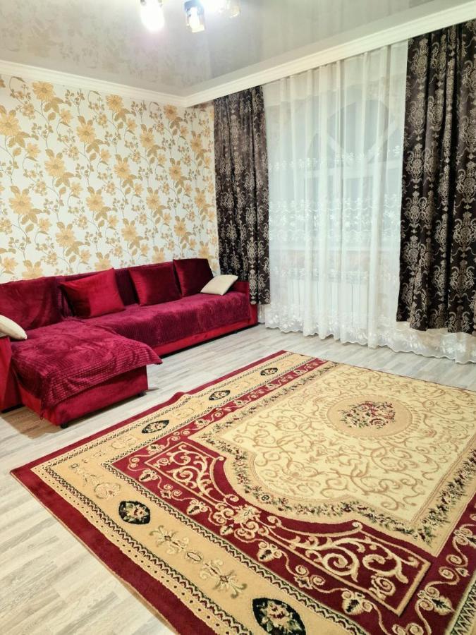 Уютная Квартира Комфорт Класса74 Astana Bagian luar foto